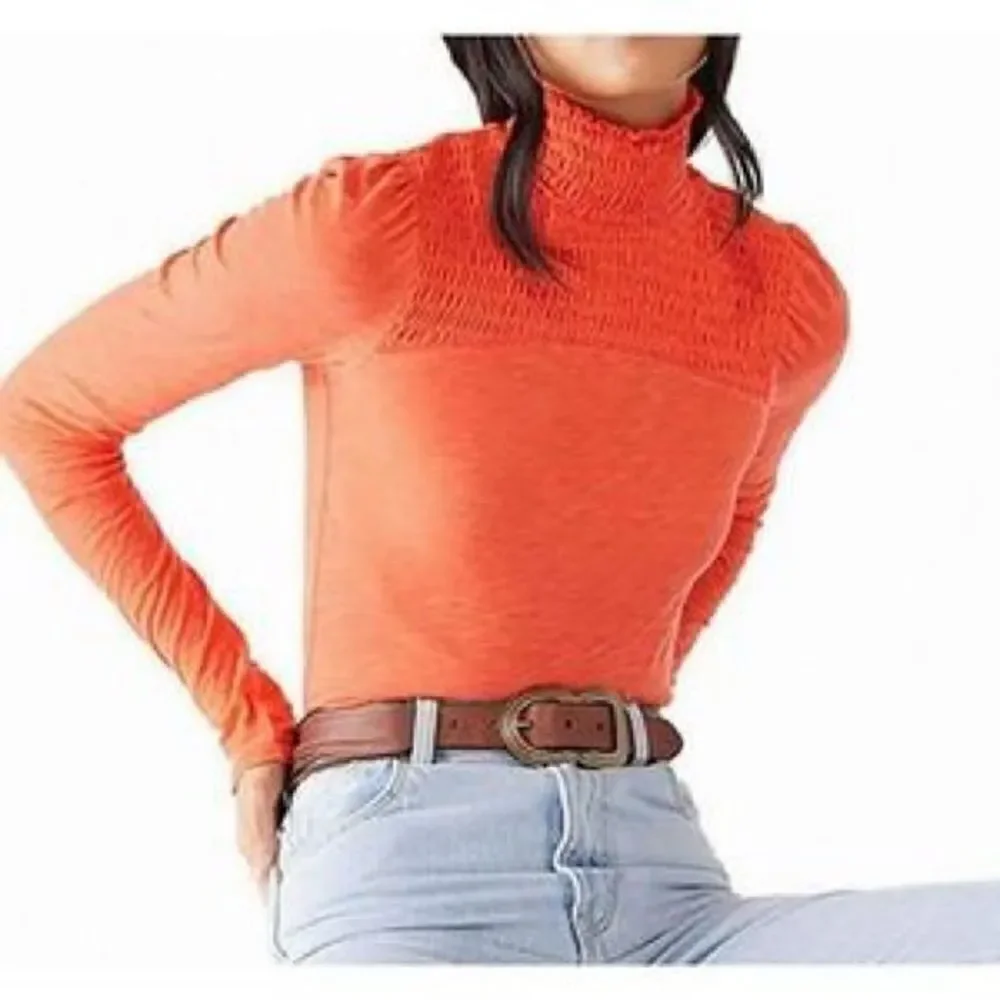 WE THE FREE I FREE PEOPLE  Smocked Turtleneck *NWT*